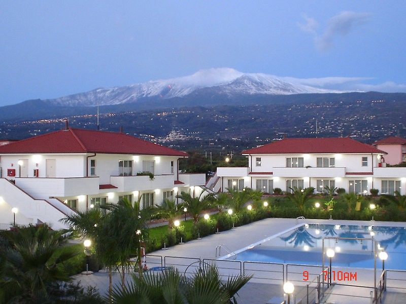 King'S House Hotel Resort Mascali Luaran gambar